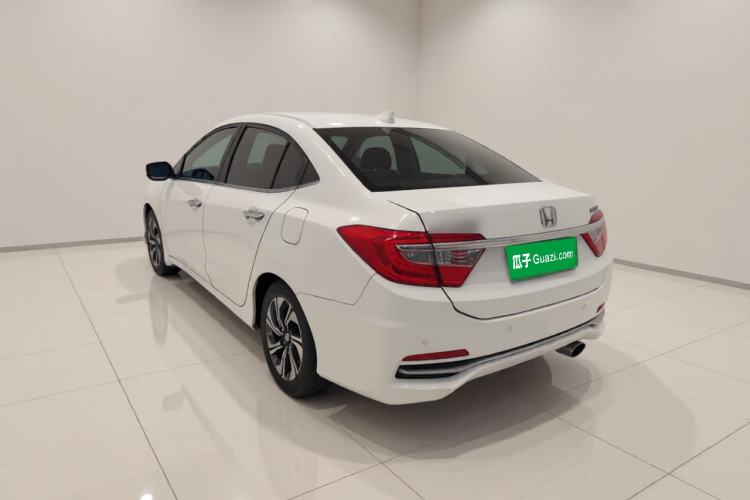 Used Honda Crider 2016 1.8L CVT Luxury Edition Exterior 3