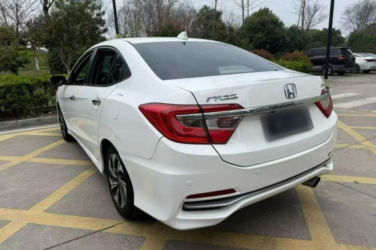 Used Honda Crider 2016 1.8L CVT Luxury Edition Exterior 5