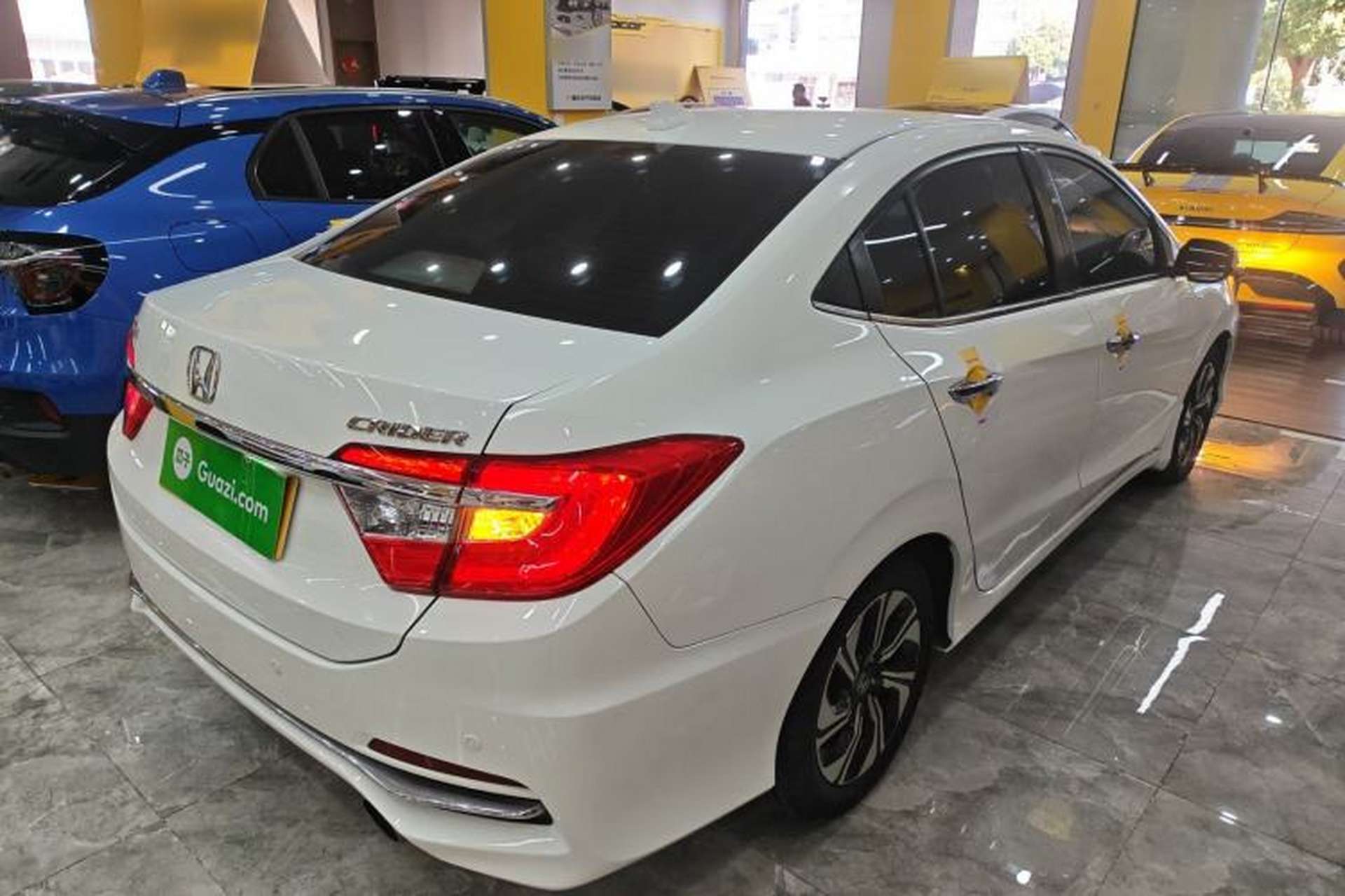 Used Honda Crider 2016 1.8L CVT Luxury Edition Exterior 5