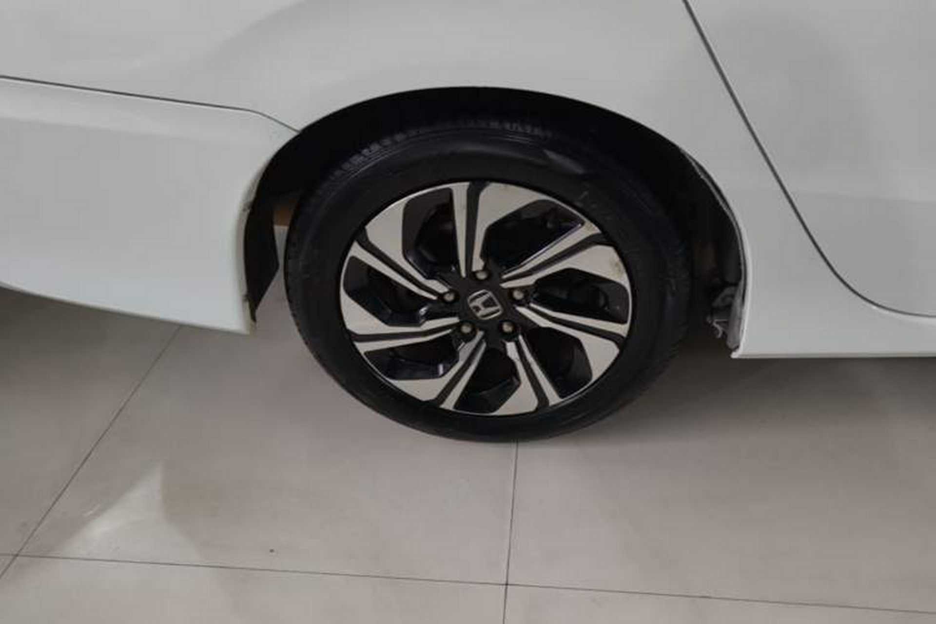 Used Honda Crider 2016 1.8L CVT Comfort Version Exterior 5
