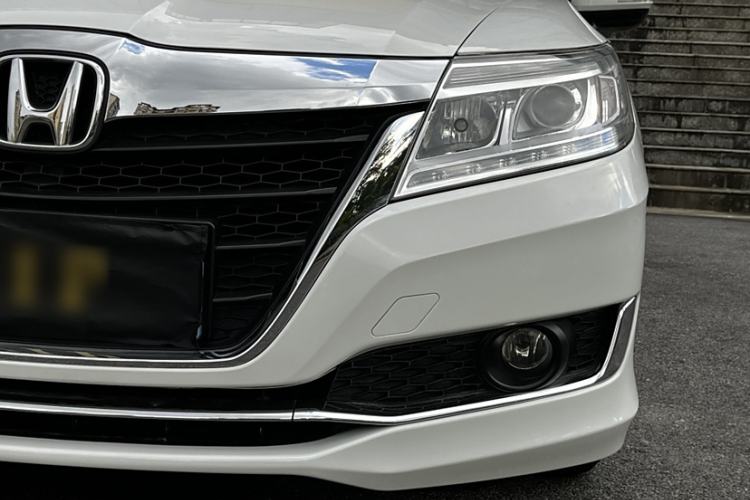 Used Honda Crider 2016 1.8L CVT Luxury Edition Exterior 5