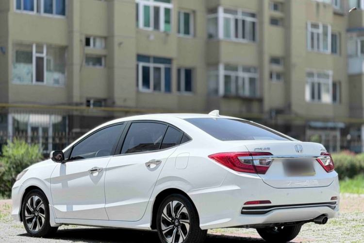 Used Honda Crider 2016 1.8L CVT Luxury Edition Exterior 5