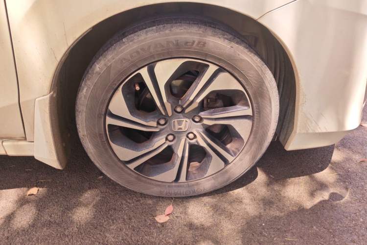 Used Honda Crider 2016 1.8L CVT Luxury Edition Exterior 7