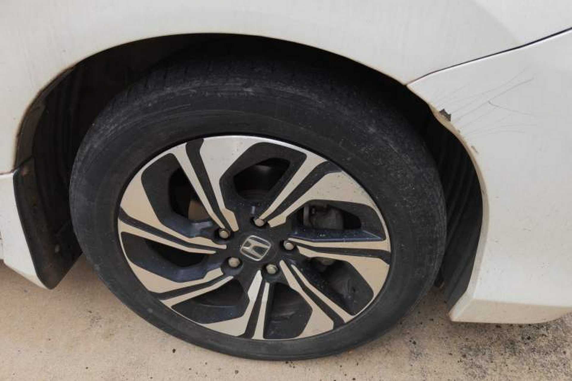 Used Honda Crider 2016 1.8L CVT Luxury Edition Exterior 7