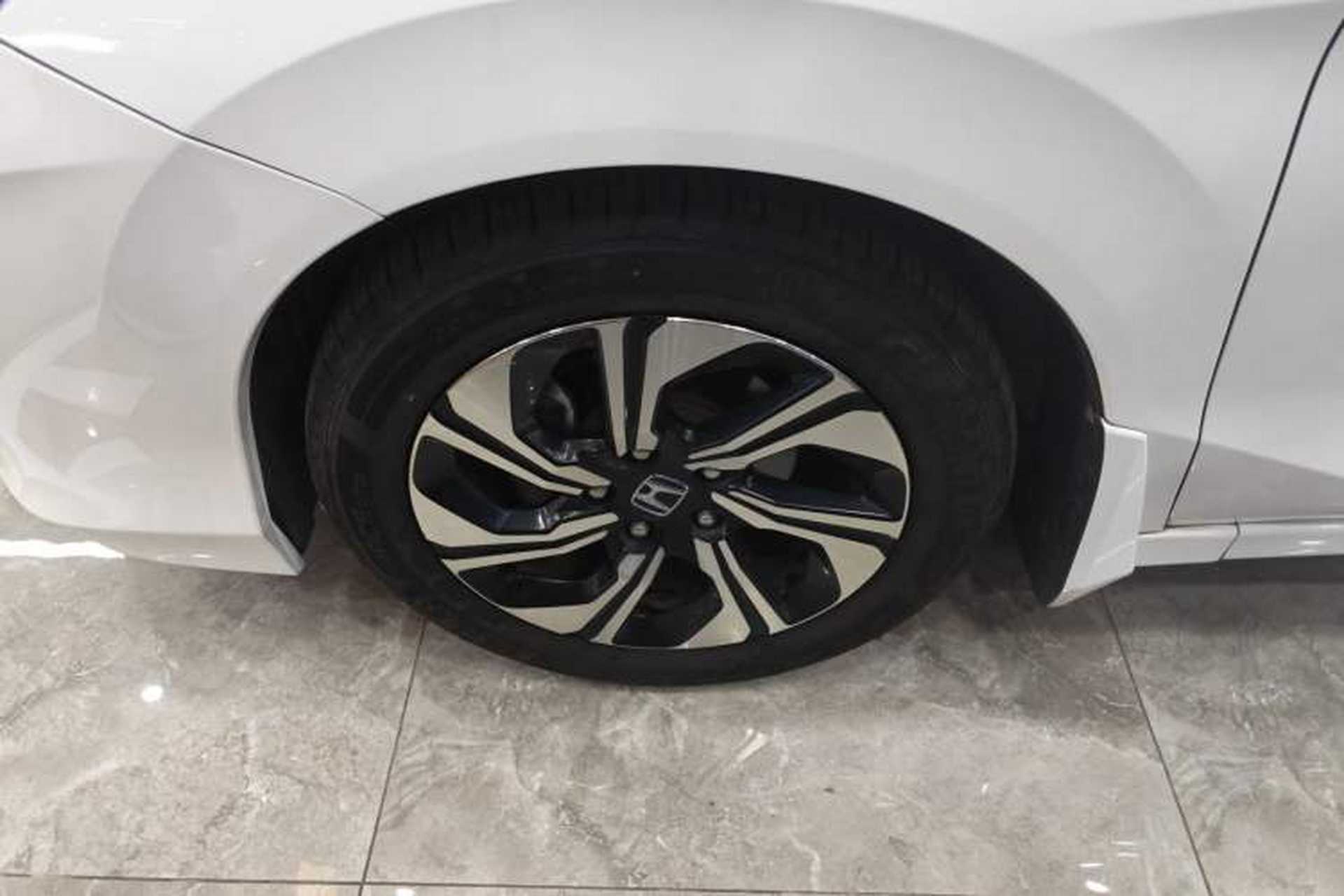 Used Honda Crider 2016 1.8L CVT Luxury Edition Exterior 7