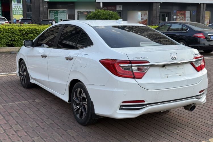 Used Honda Crider 2016 1.8L CVT Comfort Version Exterior 8