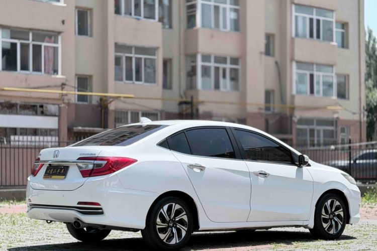 Used Honda Crider 2016 1.8L CVT Luxury Edition Exterior 8