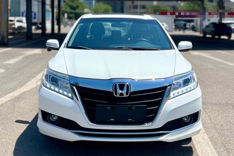 Used Honda Crider 2016 1.8L CVT Leading Edition Front