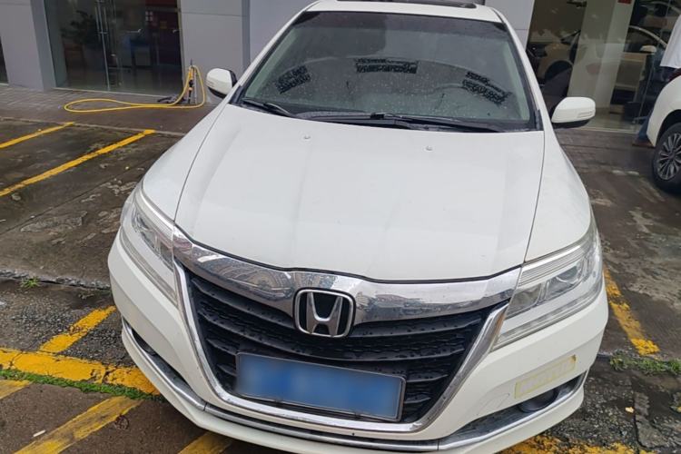 Used Honda Crider 2016 1.8L CVT Luxury Edition Front