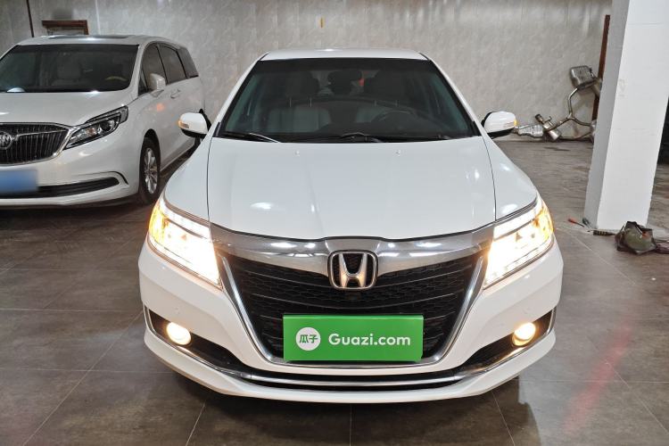 Used Honda Crider 2016 1.8L CVT Comfort Version Front