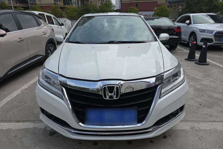 Used Honda Crider 2016 1.8L CVT Luxury Edition Front