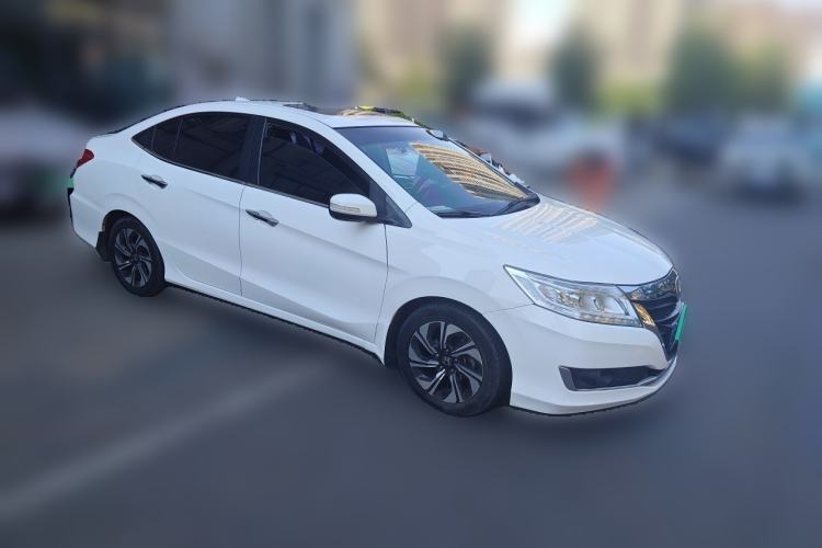 Used Honda Crider 2016 1.8L CVT Luxury Edition Front Right 45 Deg