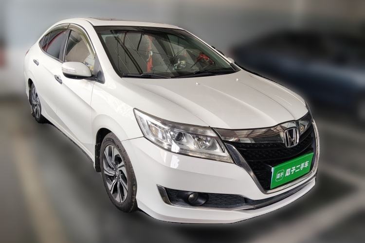 Used Honda Crider 2016 1.8L CVT Luxury Edition Front Right 45 Deg
