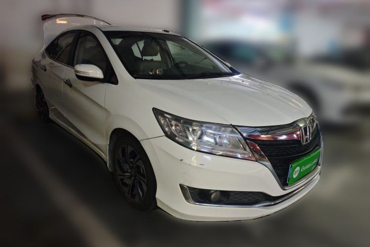 Used Honda Crider 2016 1.8L CVT Luxury Edition Front Right 45 Deg