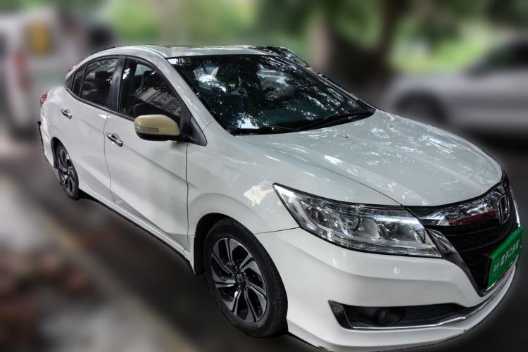 Used Honda Crider 2016 1.8L CVT Luxury Edition Front Right 45 Deg
