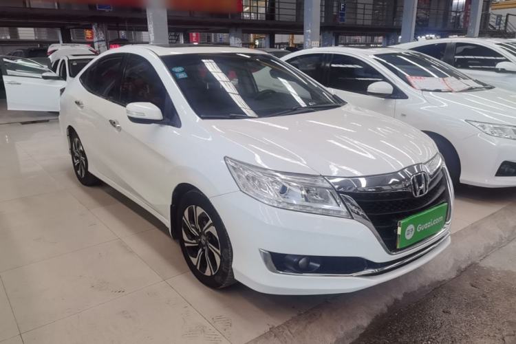 Used Honda Crider 2016 1.8L CVT Luxury Edition Front Right 45 Deg
