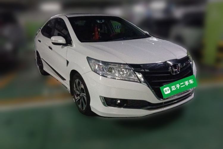 Used Honda Crider 2016 1.8L CVT Luxury Edition Front Right 45 Deg