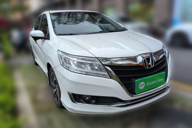Used Honda Crider 2016 1.8L CVT Luxury Edition Front Right 45 Deg