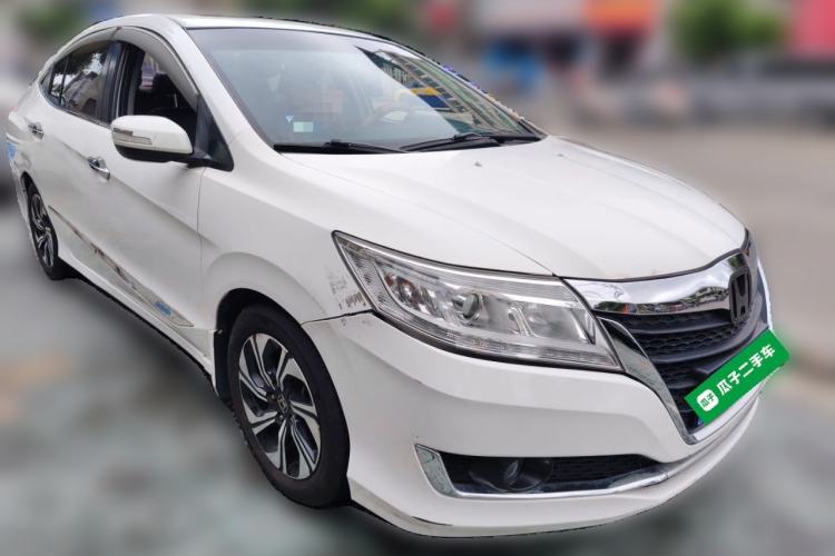 Used Honda Crider 2016 1.8L CVT Luxury Edition Front Right 45 Deg