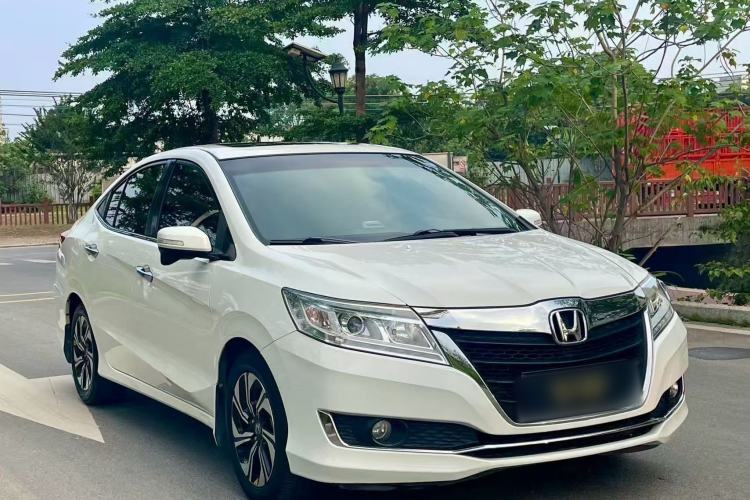 Used Honda Crider 2016 1.8L CVT Leading Edition Front Right 45 Deg