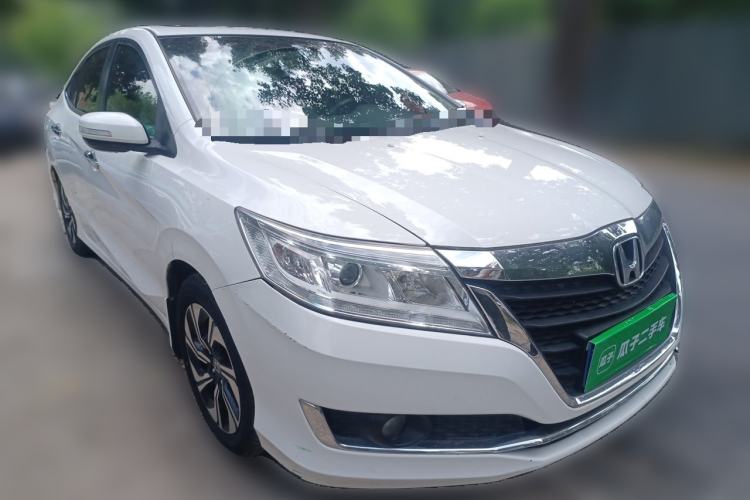 Used Honda Crider 2016 1.8L CVT Luxury Edition Front Right 45 Deg