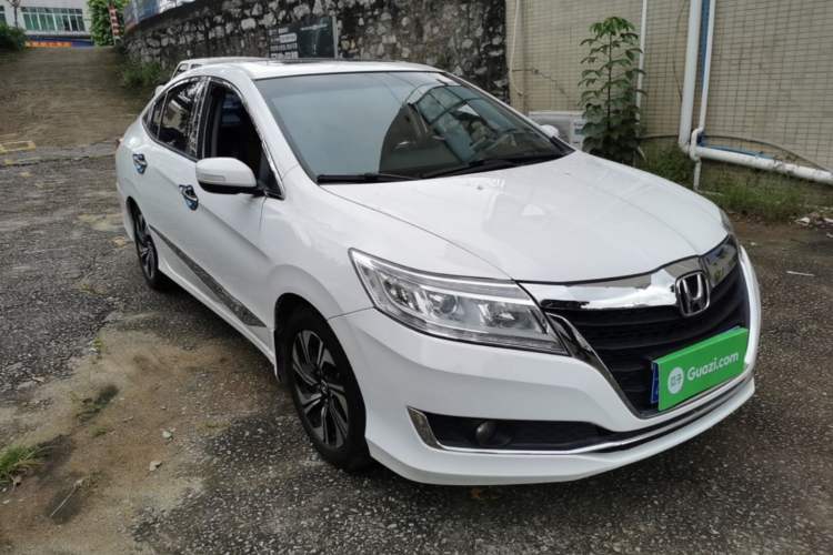 Used Honda Crider 2016 1.8L CVT Luxury Edition Front Right 45 Deg