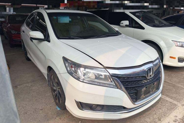 Used Honda Crider 2016 1.8L CVT Luxury Edition Front Right 45 Deg