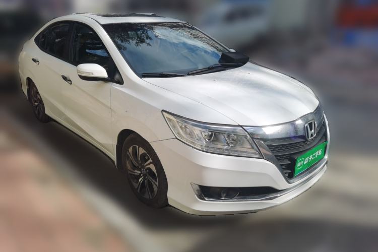 Used Honda Crider 2016 1.8L CVT Luxury Edition Front Right 45 Deg
