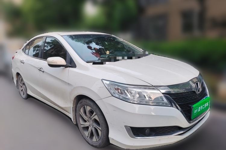 Used Honda Crider 2016 1.8L CVT Luxury Edition Front Right 45 Deg
