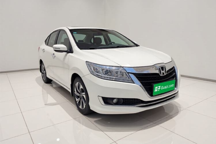 Used Honda Crider 2016 1.8L CVT Leading Edition Front Right 45 Deg