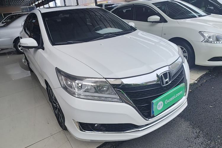 Used Honda Crider 2016 1.8L CVT Luxury Edition Front Right 45 Deg