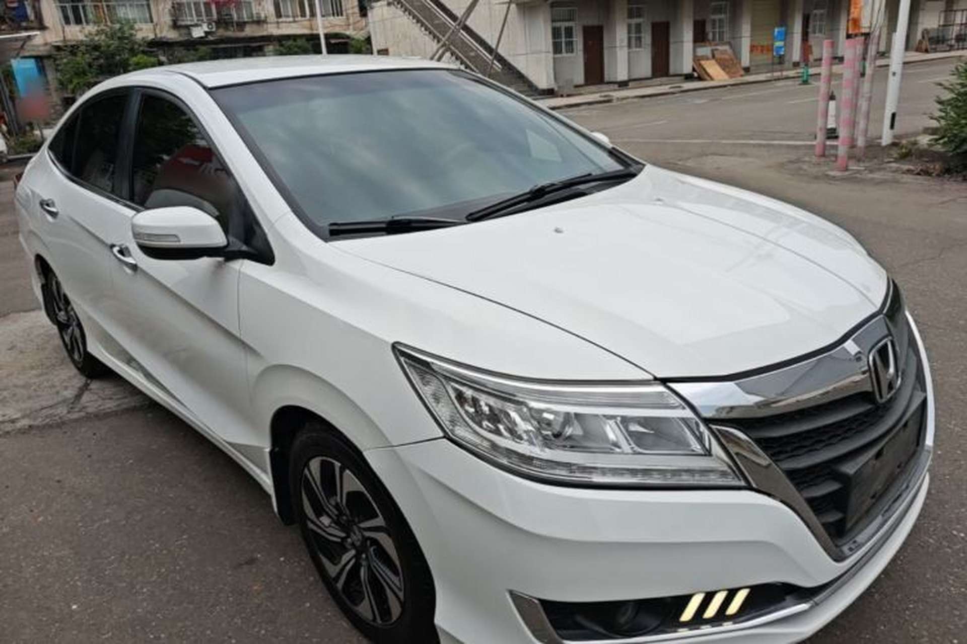 Used Honda Crider 2016 1.8L Manual Fashion Edition Front Right 45 Deg