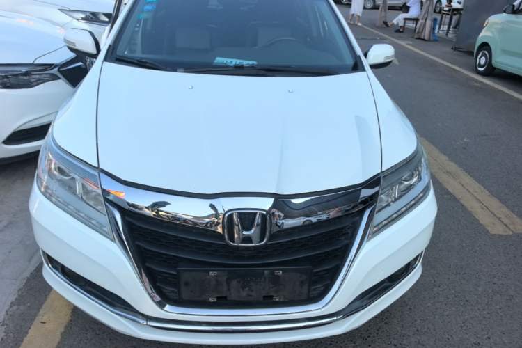 Used Honda Crider 2016 1.8L CVT Luxury Edition Front