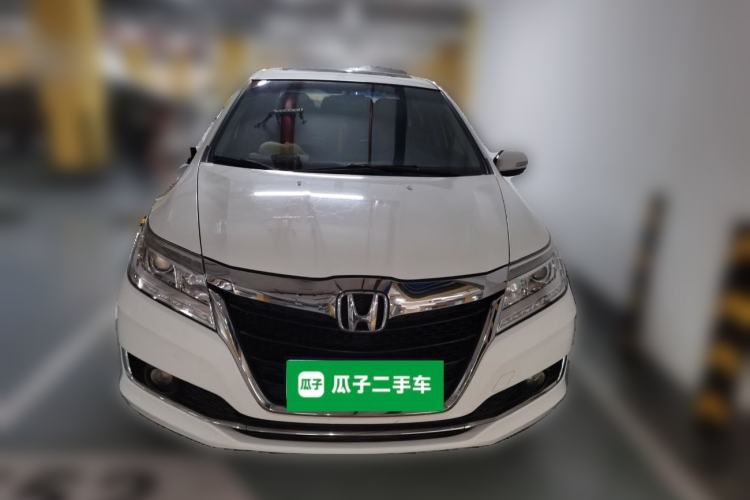 Used Honda Crider 2016 1.8L CVT Luxury Edition Front