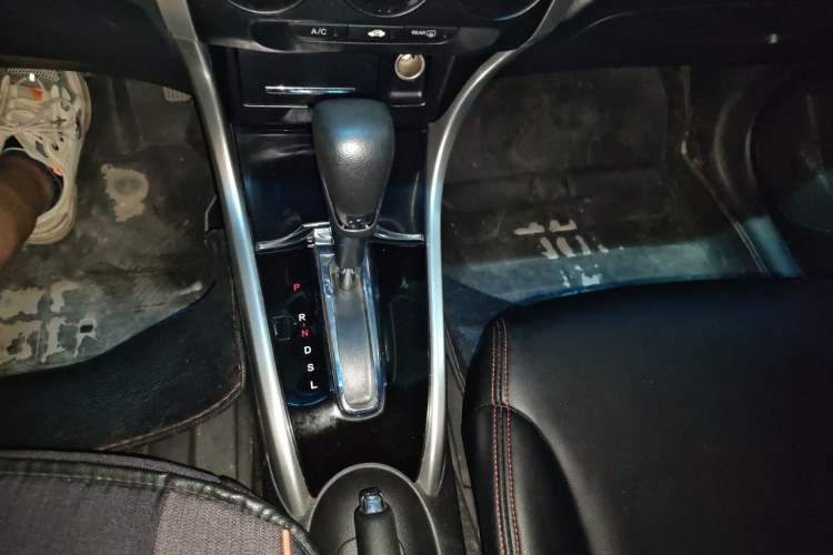 Used Honda Crider 2016 1.8L CVT Comfort Version Gear Lever