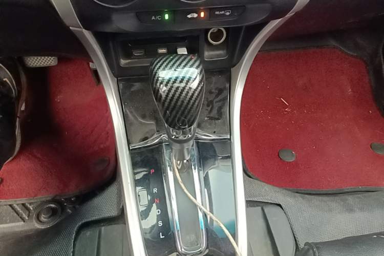 Used Honda Crider 2016 1.8L CVT Luxury Edition Gear Lever
