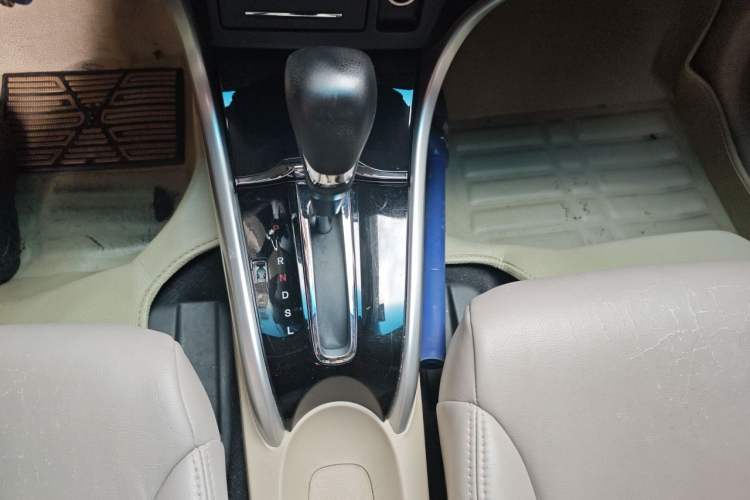 Used Honda Crider 2016 1.8L CVT Comfort Version Gear Lever