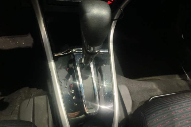 Used Honda Crider 2016 1.8L CVT Comfort Version Gear Lever