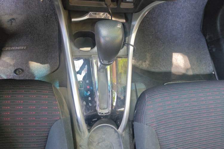 Used Honda Crider 2016 1.8L CVT Luxury Edition Gear Lever