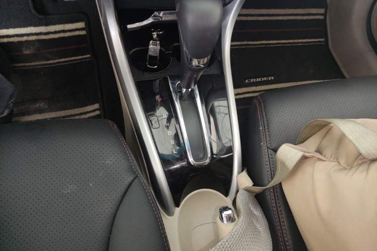 Used Honda Crider 2016 1.8L CVT Luxury Edition Gear Lever