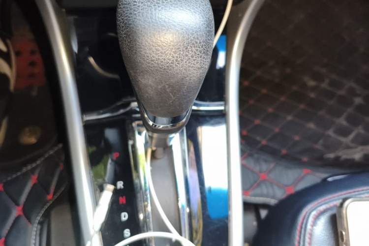 Used Honda Crider 2016 1.8L CVT Luxury Edition Gear Lever