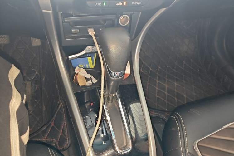 Used Honda Crider 2016 1.8L CVT Luxury Edition Gear Lever