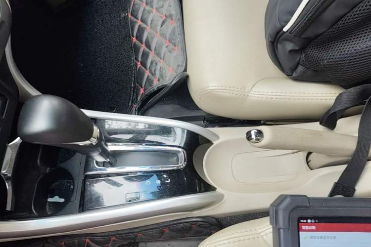 Used Honda Crider 2016 1.8L CVT Comfort Version Gear Lever