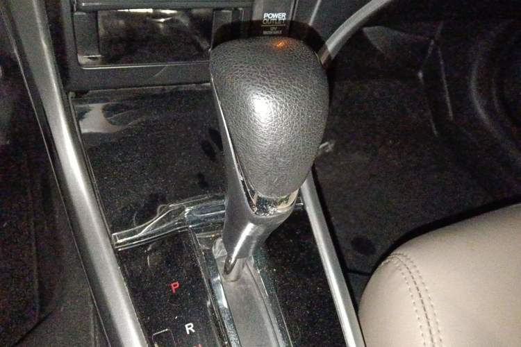 Used Honda Crider 2016 1.8L CVT Comfort Version Gear Lever