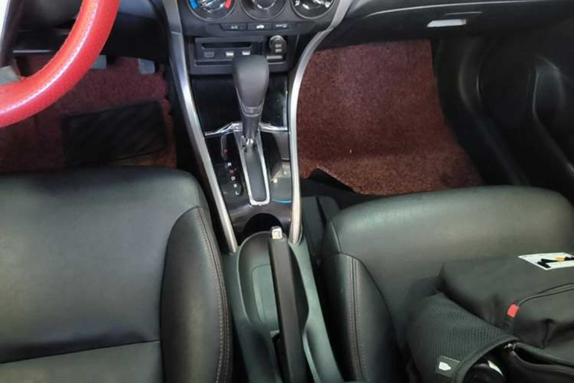 Used Honda Crider 2016 1.8L CVT Luxury Edition Gear Lever