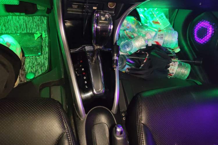 Used Honda Crider 2016 1.8L CVT Luxury Edition Gear Lever