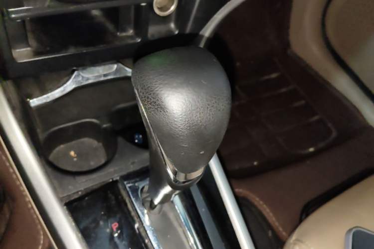 Used Honda Crider 2016 1.8L CVT Comfort Version Gear Lever