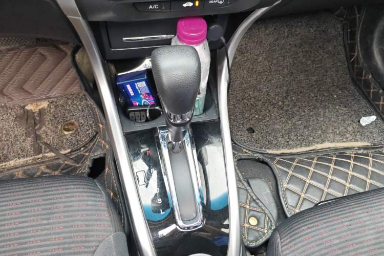Used Honda Crider 2016 1.8L CVT Luxury Edition Gear Lever
