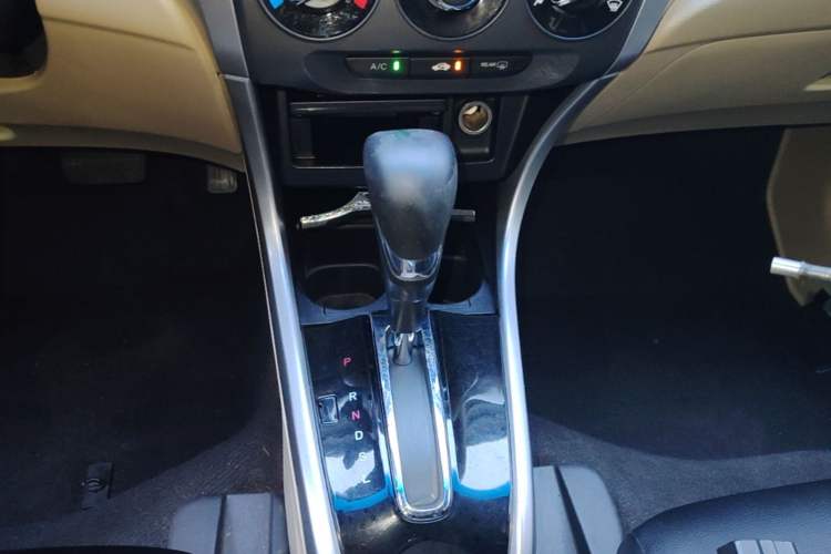 Used Honda Crider 2016 1.8L CVT Comfort Version Gear Lever