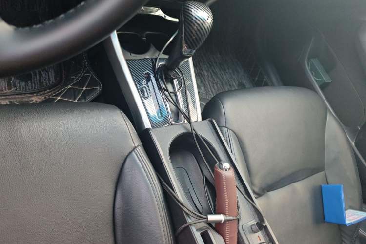 Used Honda Crider 2016 1.8L CVT Luxury Edition Gear Lever